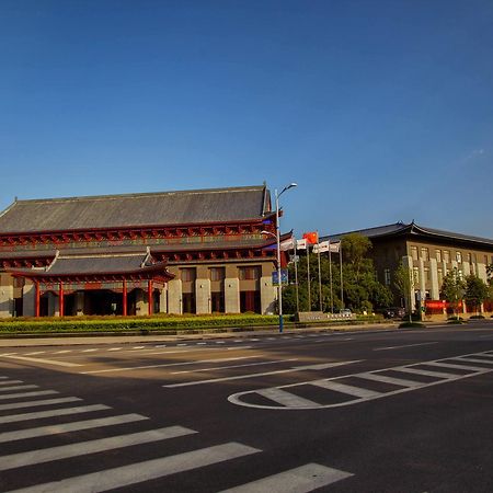 Cloud Luo Ping Hotel Luoping Exterior photo