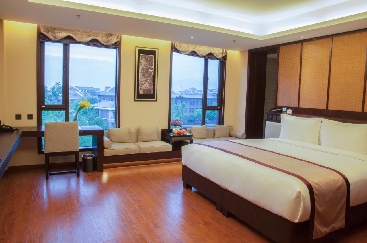 Cloud Luo Ping Hotel Luoping Exterior photo